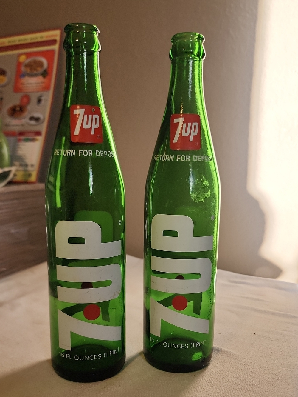 7🔴UP Green Glass Soda Bottle - Classic Design